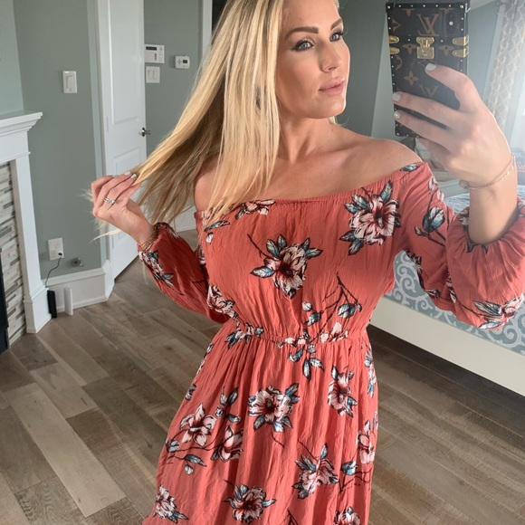 Billabong Off the shoulder maxi dress - Picture 3 of 6